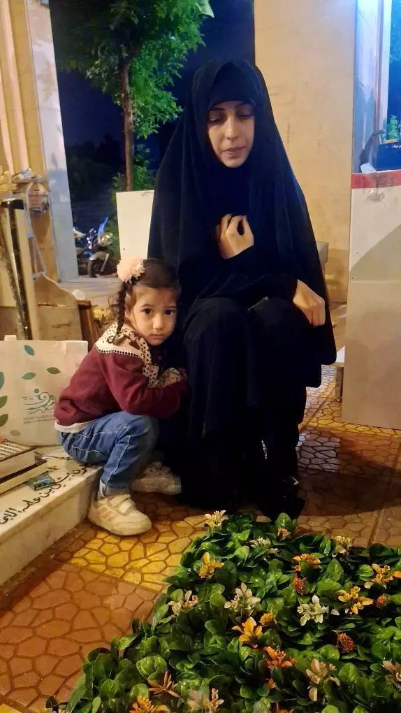 نصرالله، آغوش باز کن - ۴