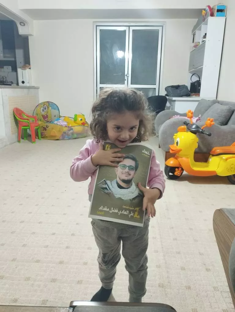 از لبنان برایم بگو - ۳