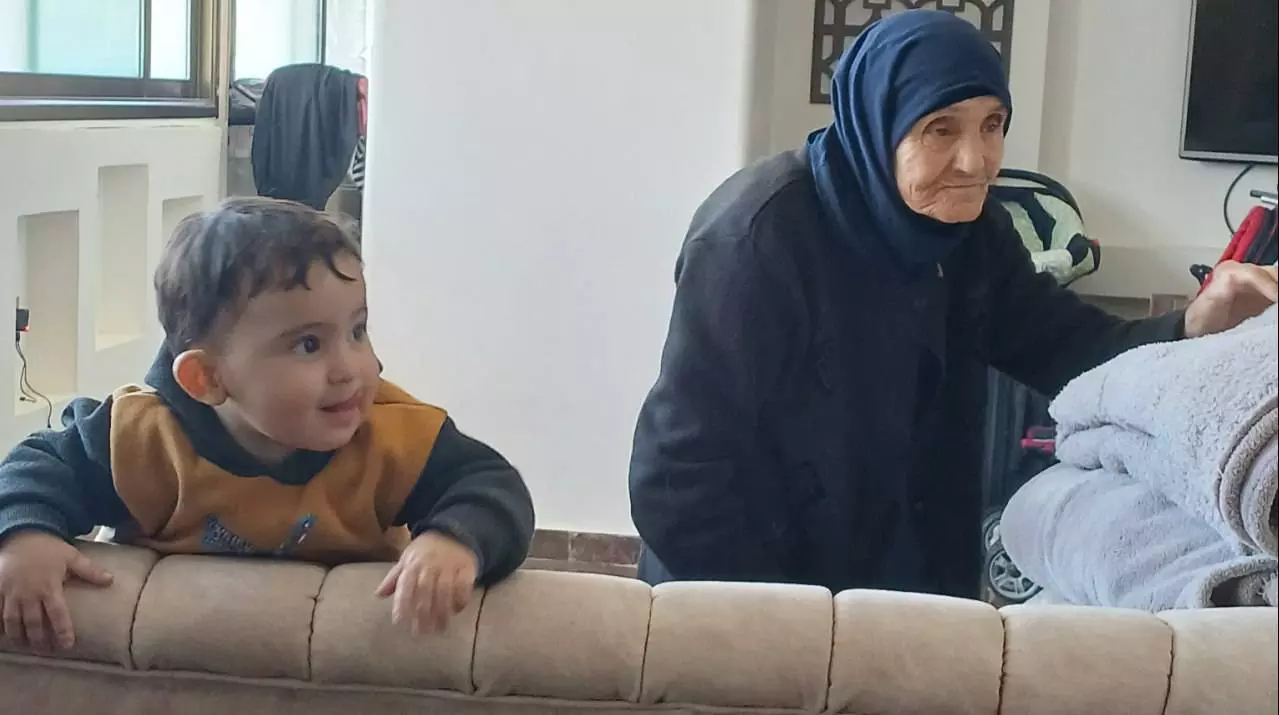 چهره‌ی زنانه‌ی جنگ - ۸