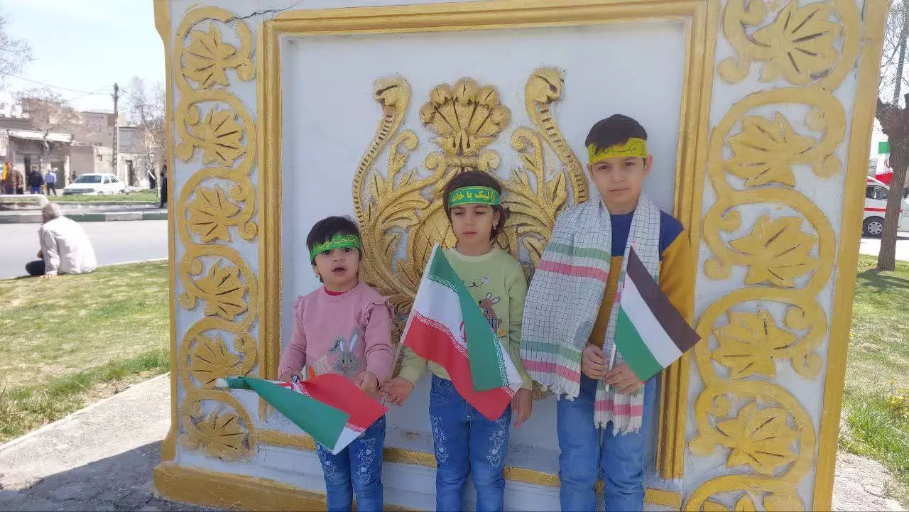 علی العهد