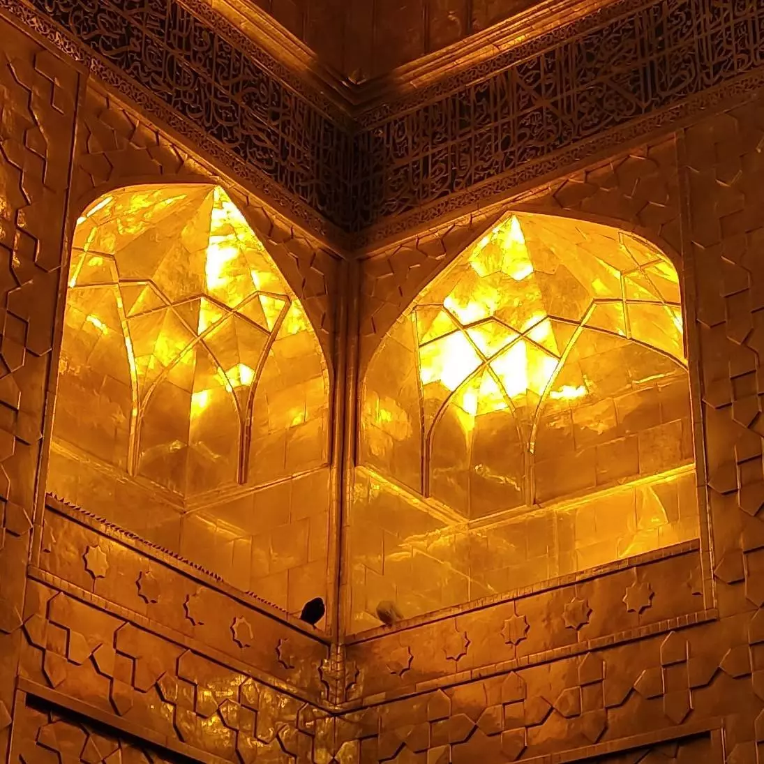 خیال کن که غزالم...